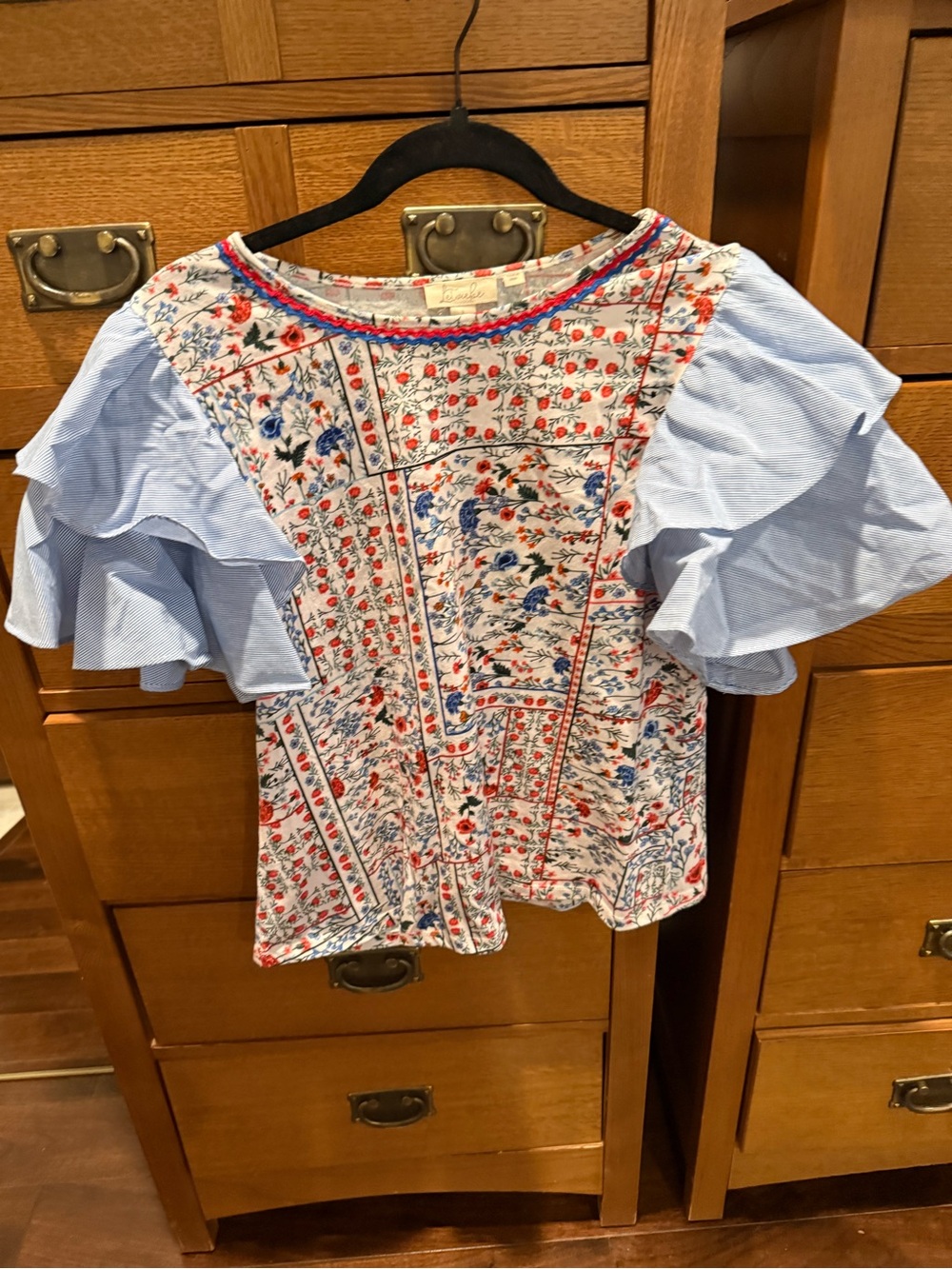 Floral Patchwork Ruffle-Sleeve Blouse in Blue